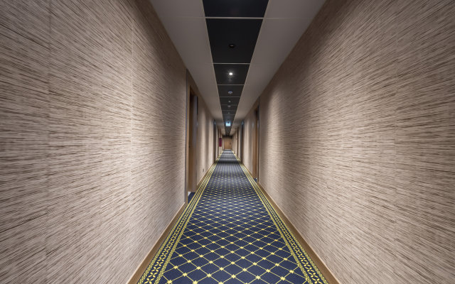 Hotel The Grandeur Batumi