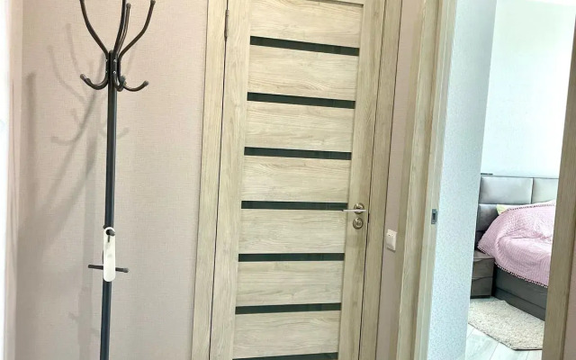 Atlas Flat