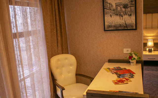 Отель Parkway Inn Hotel & Spa