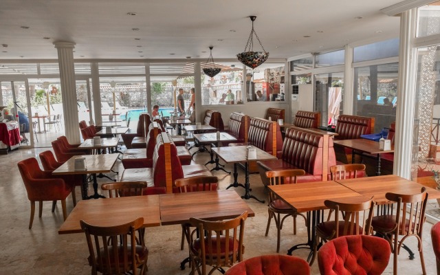 Beldibi Beach Hotel