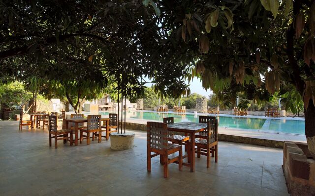 Gir Lions Paw Resort Hotel