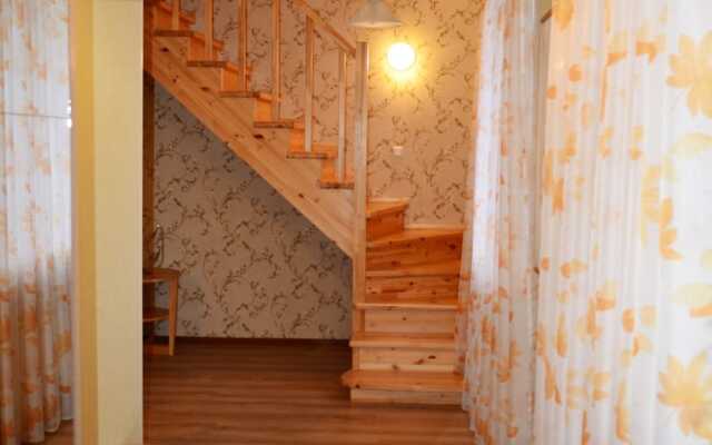 On Malyshevskaya 109 Guest House