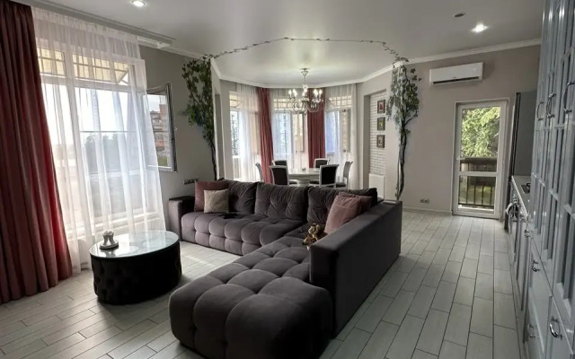 Semeynaya V Siriuse 70 M2 Flat