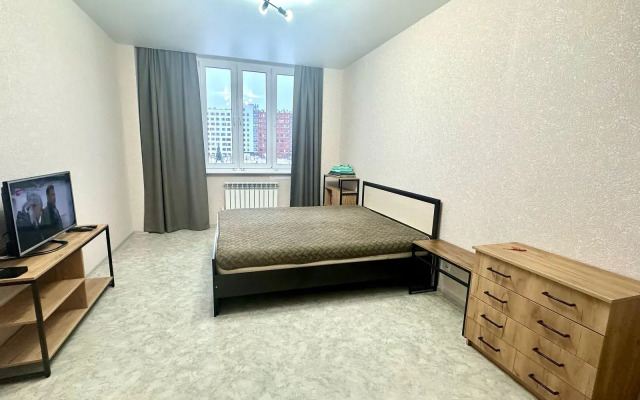 Na Ulitse Samarovskaya 8/1 Flat