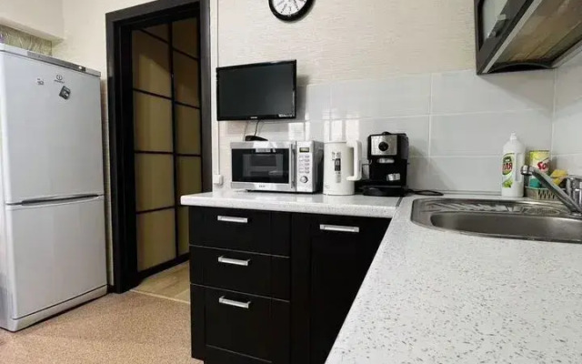 Квартира на Быстринской 10