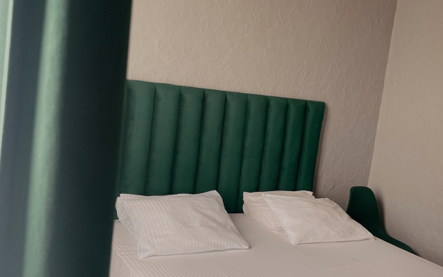Petrov dvor Hotel