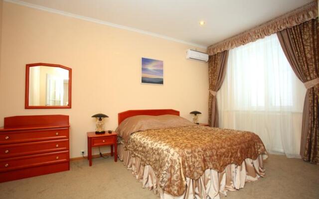 Rossiya Hotel