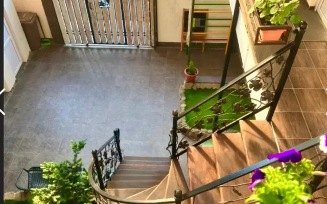 DomLife Living Quarters