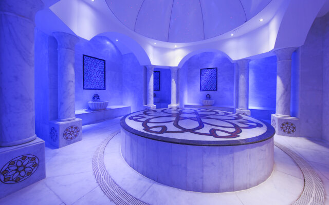 Horus Paradise Luxury Resort & Club