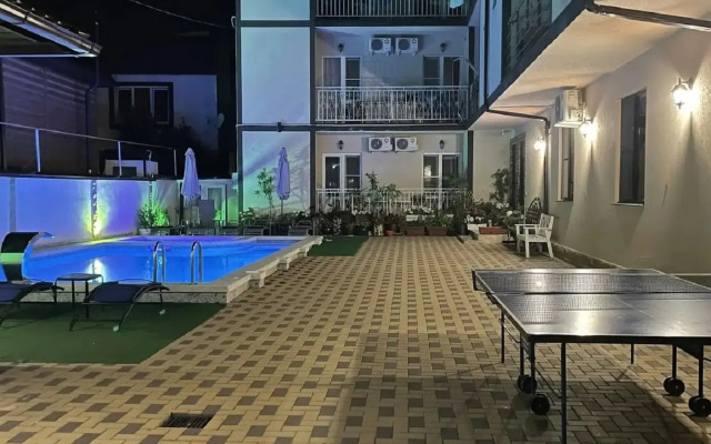 Ellada Guest House
