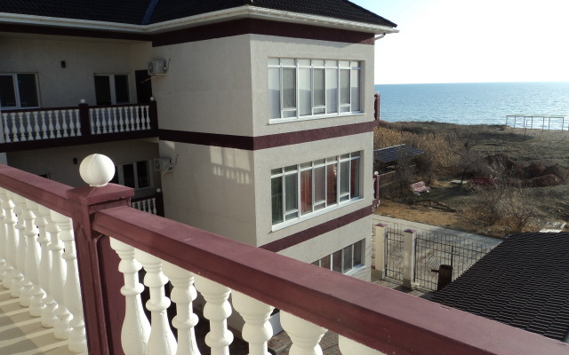 Zolotyie Peski Guest House