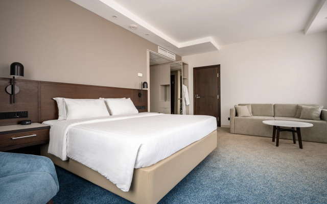 Отель Cort Inn Казань Кремль (ex Courtyard by Marriott)