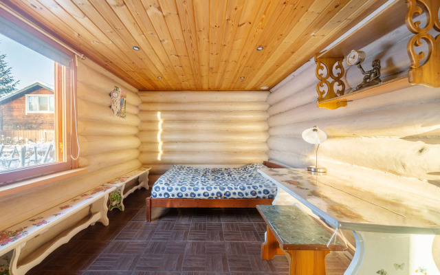 V Ostovkakh - 134 Metra Guest House