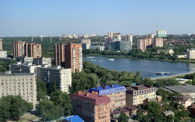 Studiya S Panoramnym Vidom Na Severnuyu Dambu Flat