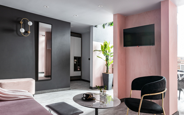 Smart Hotel Kantemirovskiy