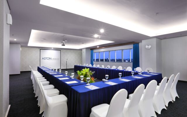 Отель Aston Cirebon Hotel & Convention Center