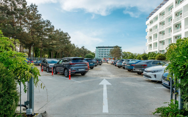 Lazurnyij Bereg Hotel