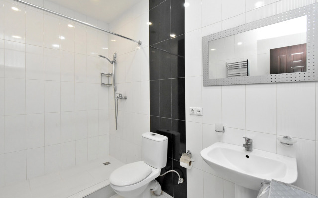 4-Komn. V Zdanii Bulvar Plaza, di644 Flat