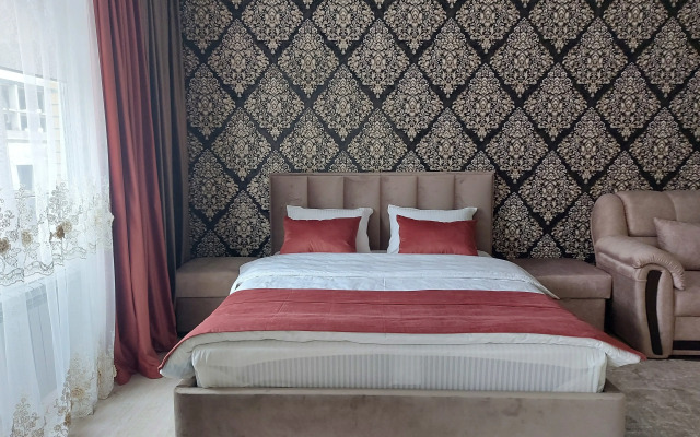 Апартаменты 5 Звезд на Шамиля Джикаева 5А-2