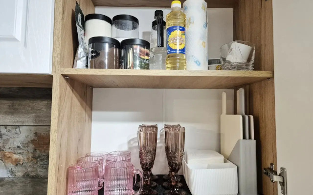 Odnokomnatnaya Provans S Vidom Na Gory S Balkona Flat