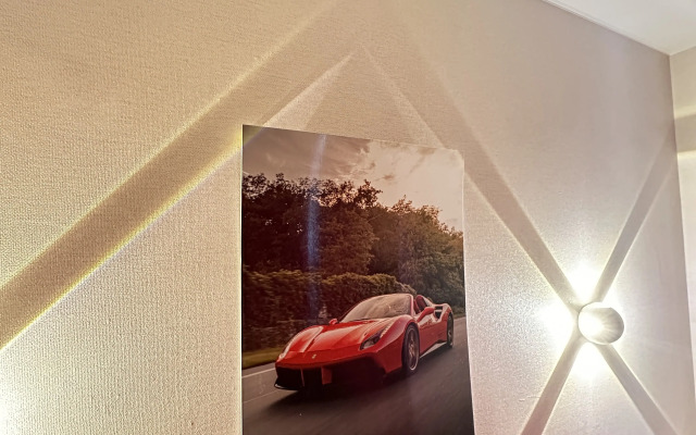 Ford Protiv Ferrari Apartments