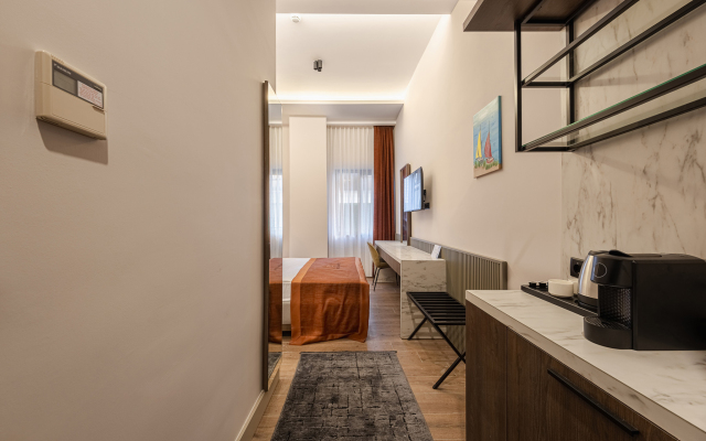 Nuca Homes Hotel
