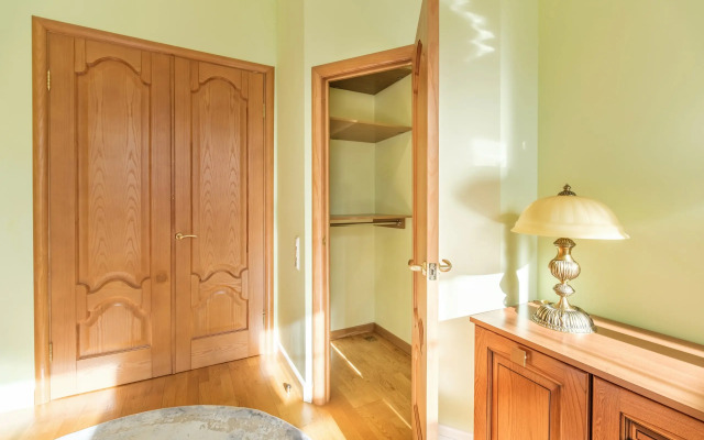 3 Spalni U Manezhnoy Ploschadi 8 gostei Apartments