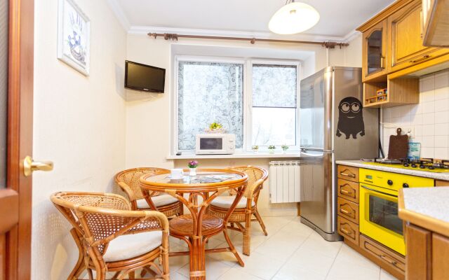 Апартаменты семейные на Раковской 27