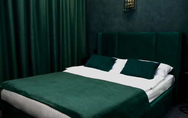 Мебелированные комнаты Космос на Владимирском