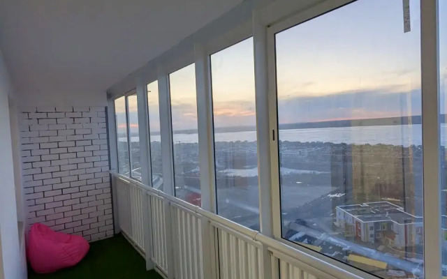 Uyutnaya s Vidom na Kamu i ozero Flat