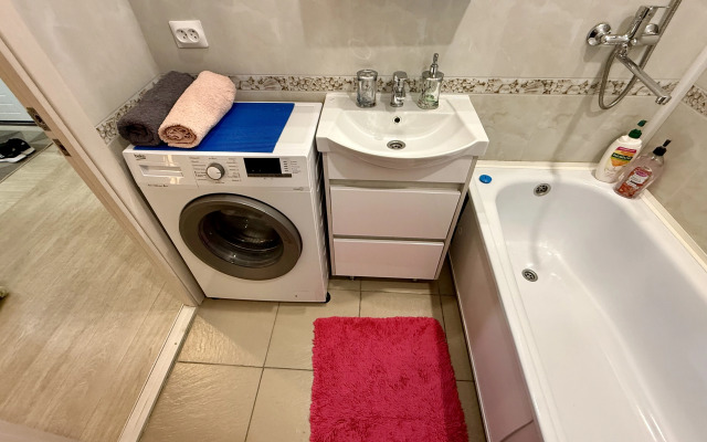 Апартаменты Строителей 20а