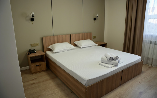 Qul-Khadisha Park Hotel