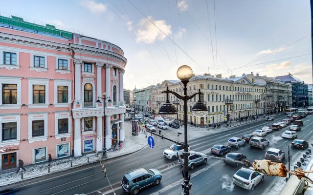 Apartamentyi Nevskij 18 Nikol I Mishel