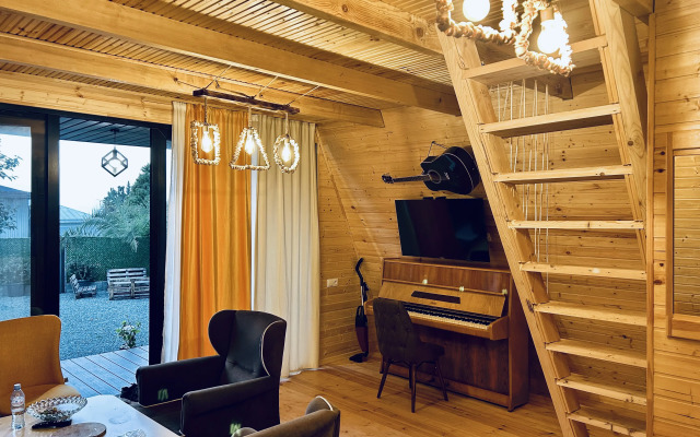 Rakushki's house 2 Chalet