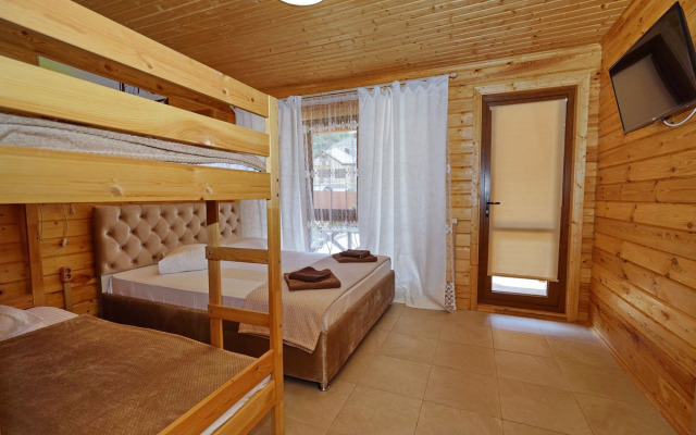 Izba Agoy Mini-Hotel