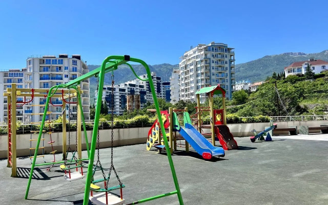 Na Yaltinskoy Ulitse, 12a. Zhk "Shato Luvr" Apartment