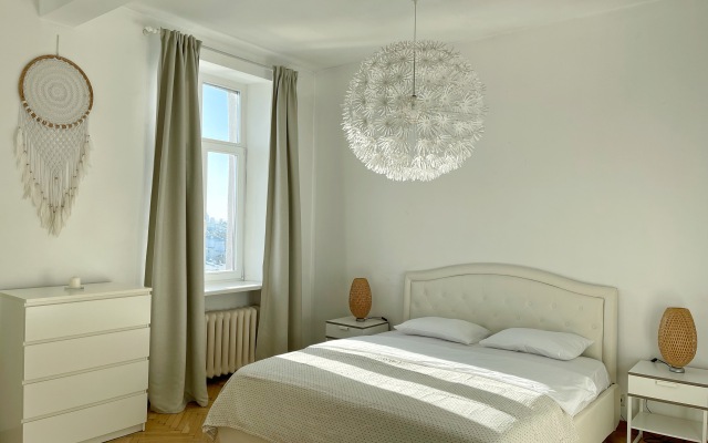 White Na Tverskoy 15 Apartments