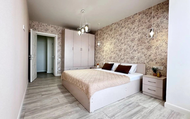 V razvitom zhilom rayone Flat