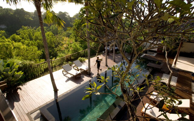 Karma Jimbaran Villa