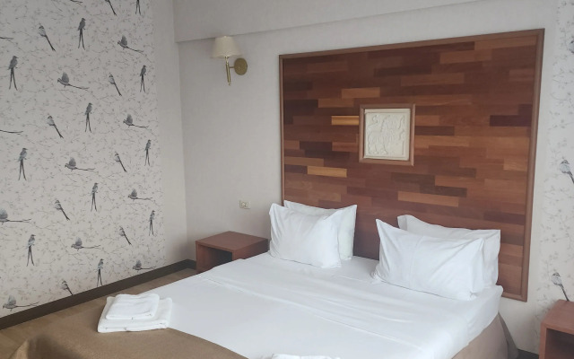 Парк-отель Маликон