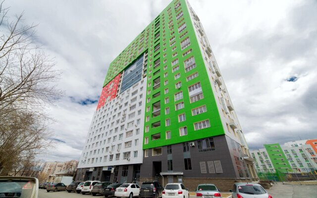 Koloss Na Komsomolskoy 15 Apartments