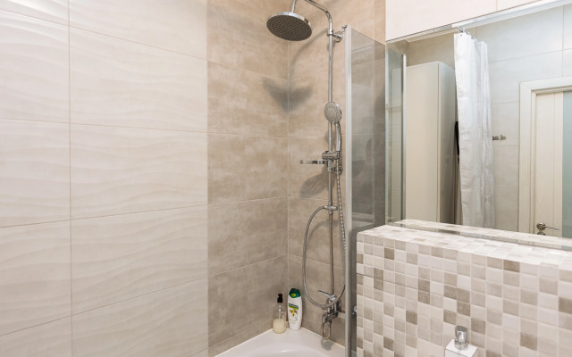Artilleriyskaya 79 Flat
