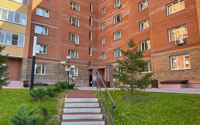 Yousinn Serafimovicha 6 Kv 5 Apartments