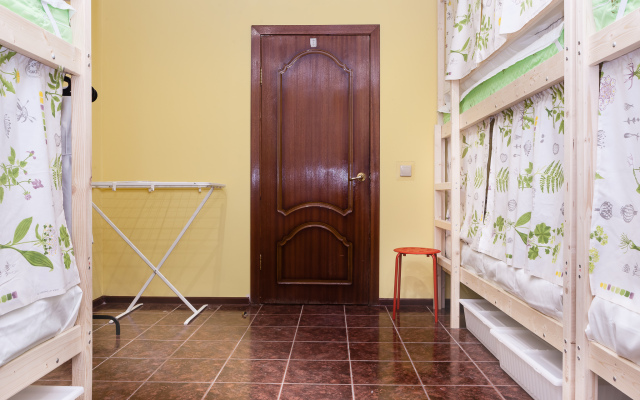 Yugo-Zapadnaya Hostel