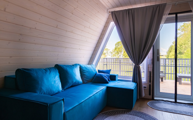 No. 3 Cosmos Krasnoe Ozero Guest House