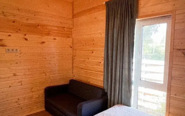 V Dntsn Zelyony Bor Na Lesnoy 4 Private house