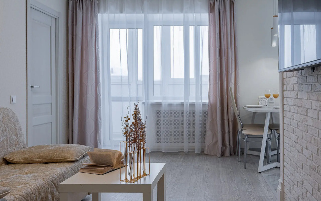 Sikarnye apartamenty na Bul'vare Pobedy