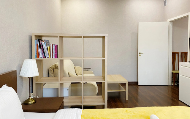 U Pushkinskoj I Vidom Na Tverskuyu Ulitsu Apartments
