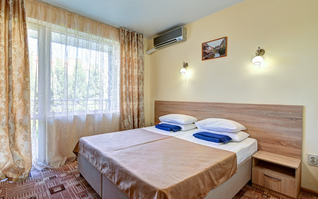 Viamond Hotel