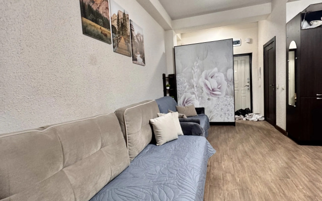 Ryadom S Olimpiyskim Parkom Apartament